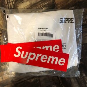 Supreme mother and child tee (large)
